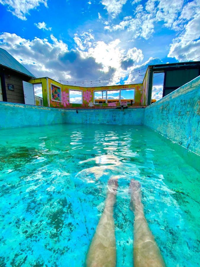 לייקוויו Hunter'S Hot Springs Resort מראה חיצוני תמונה
